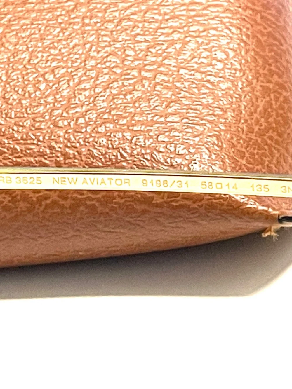 Ray-Ban excellent comes